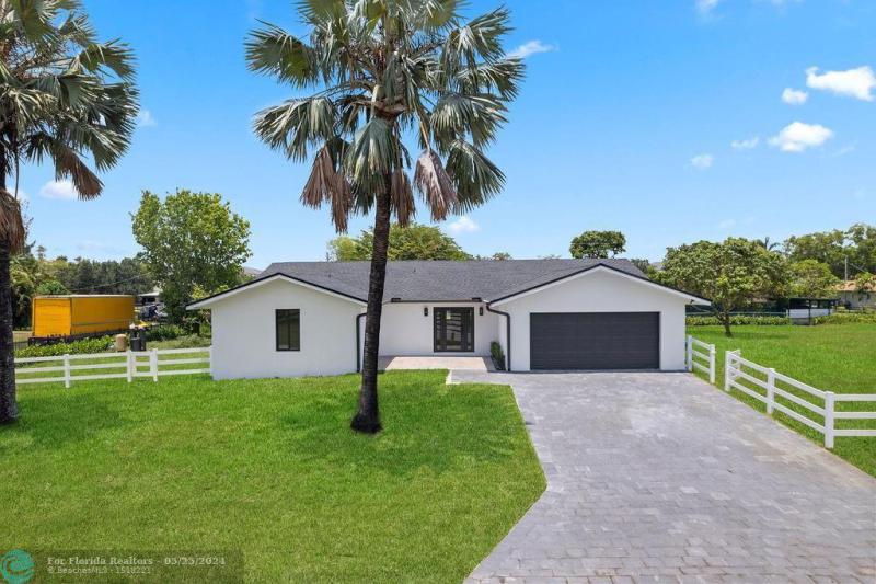  Single Family Homes Photo 2: 17021 SW 62 COURT  Southwest Ranches,  FL 33331