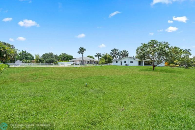  Single Family Homes Photo 42: 17021 SW 62 COURT  Southwest Ranches,  FL 33331