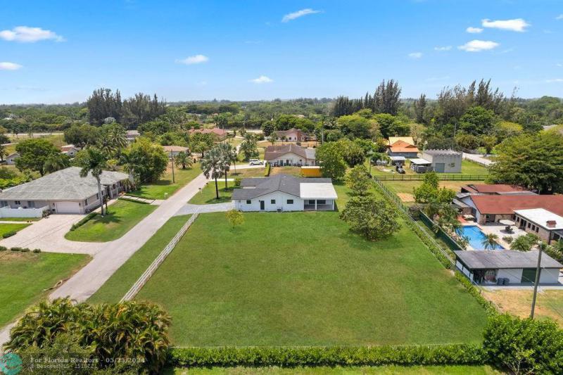  Single Family Homes Photo 6: 17021 SW 62 COURT  Southwest Ranches,  FL 33331