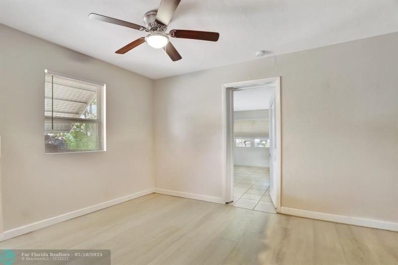 Duplex, Triplex and Fourplex Images