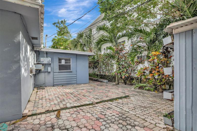 Duplex, Triplex and Fourplex Images