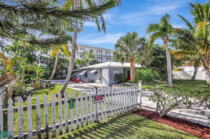 Duplex, Triplex and Fourplex Images