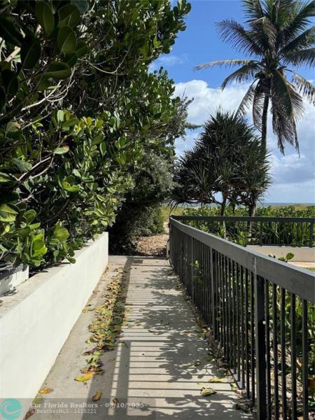 Duplex, Triplex and Fourplex Images