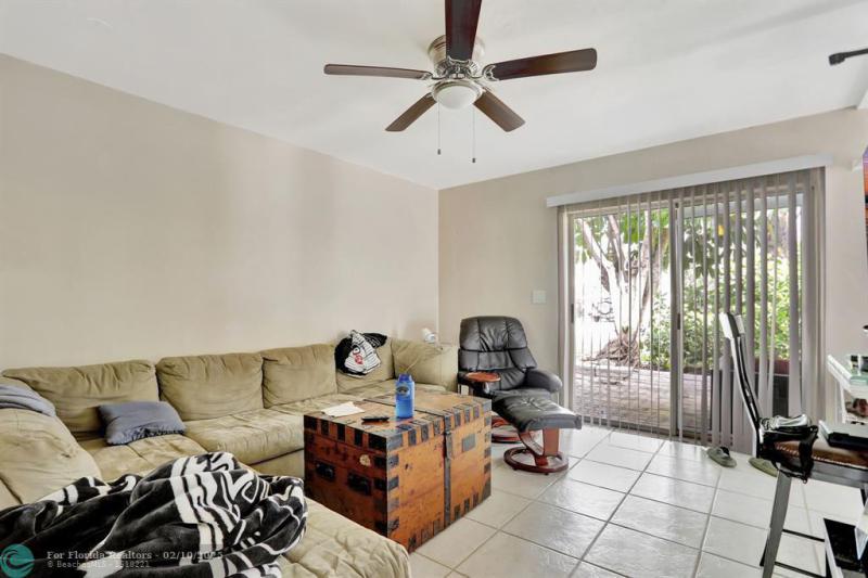 Duplex, Triplex and Fourplex Images