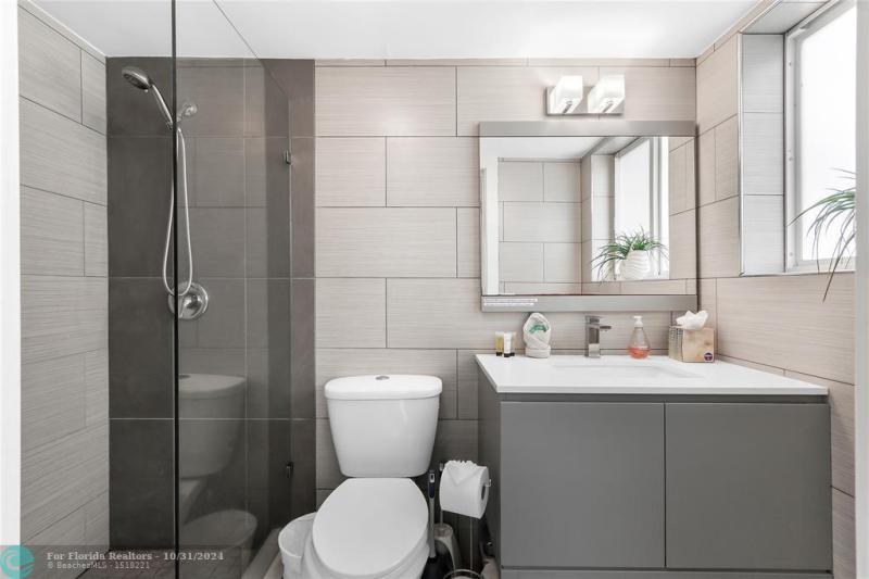 Duplex, Triplex and Fourplex Images