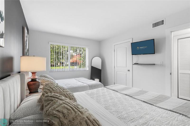 Duplex, Triplex and Fourplex Images