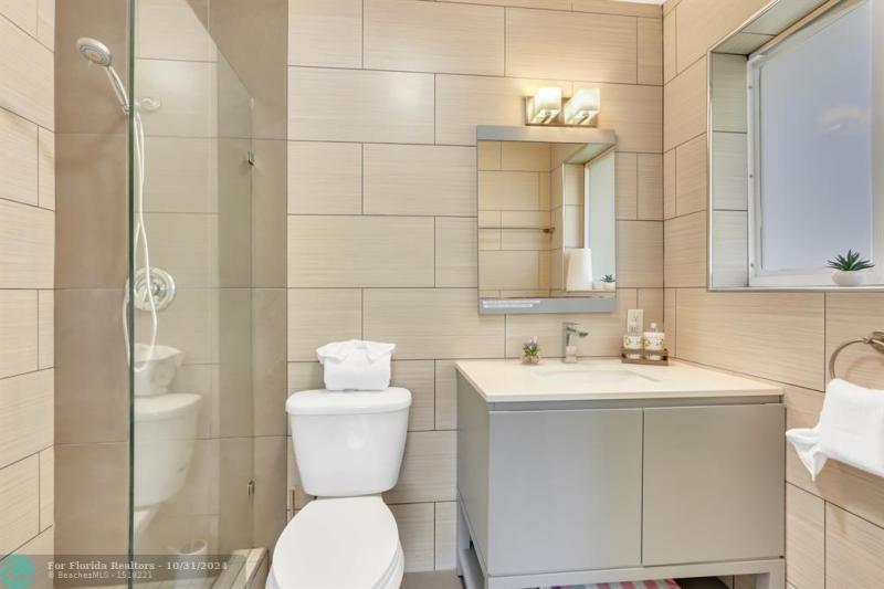 Duplex, Triplex and Fourplex Images