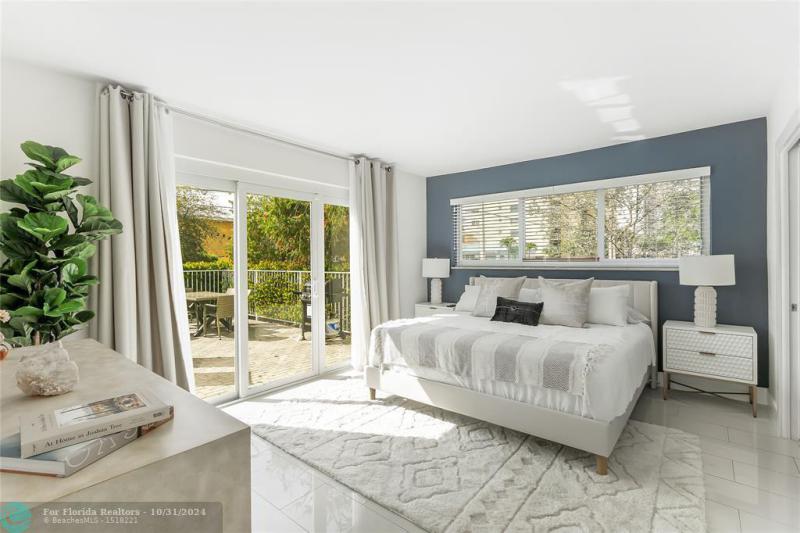 Duplex, Triplex and Fourplex Images