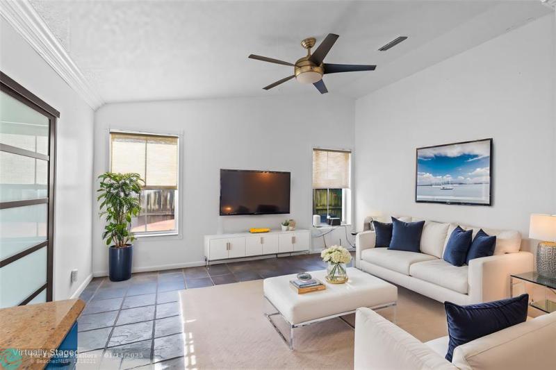  Single Family Homes Photo 12: 6385 Ocean Drive  Margate,  FL 33063