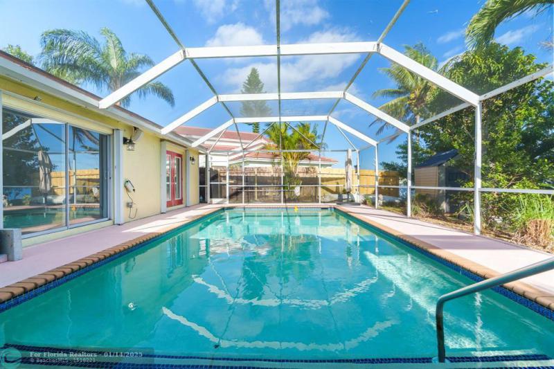  Single Family Homes Photo 24: 6385 Ocean Drive  Margate,  FL 33063