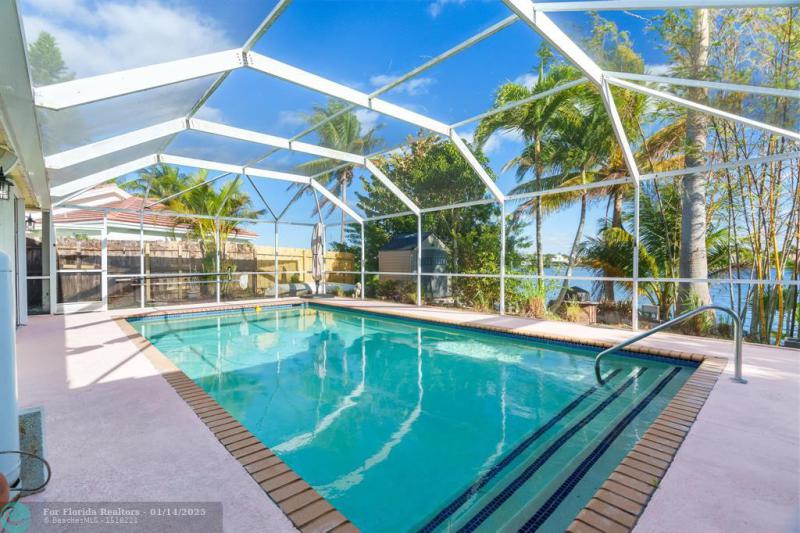  Single Family Homes Photo 25: 6385 Ocean Drive  Margate,  FL 33063