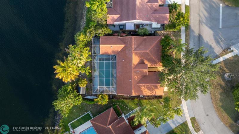  Single Family Homes Photo 27: 6385 Ocean Drive  Margate,  FL 33063