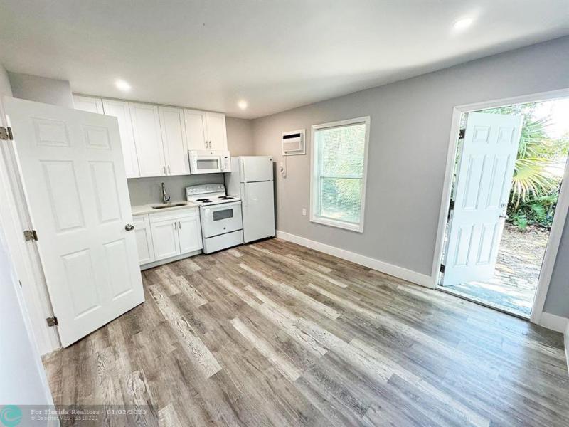 Duplex, Triplex and Fourplex Images