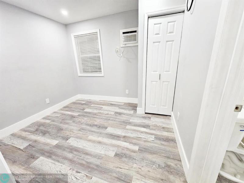 Duplex, Triplex and Fourplex Images