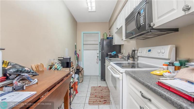  Condo & Townhome Photos