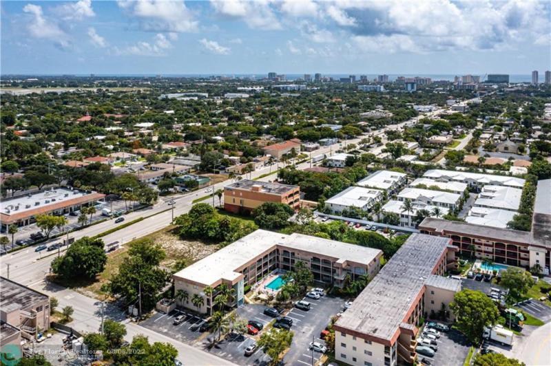  Condo & Townhome Photos