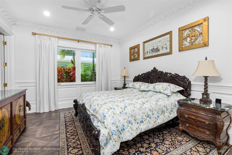  Single Family Homes Photo 23: 745 Middle River Dr  Fort Lauderdale,  FL 33304