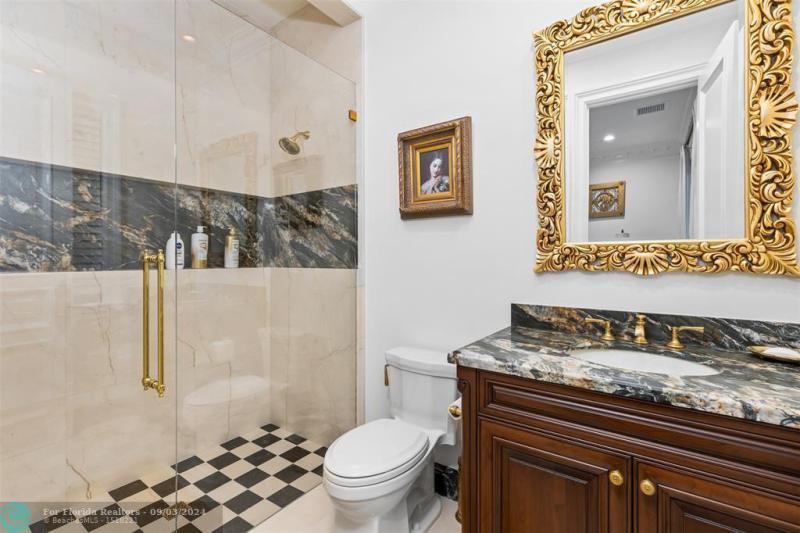  Single Family Homes Photo 24: 745 Middle River Dr  Fort Lauderdale,  FL 33304