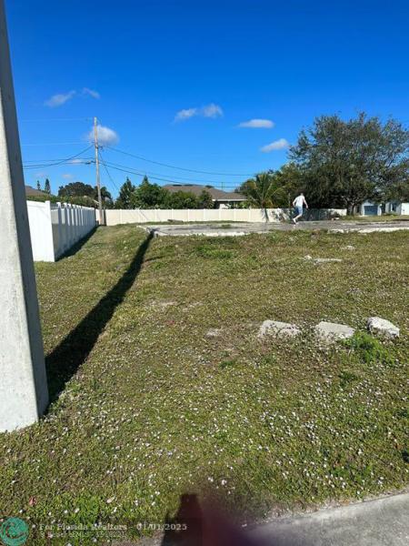 Duplex, Triplex and Fourplex Images