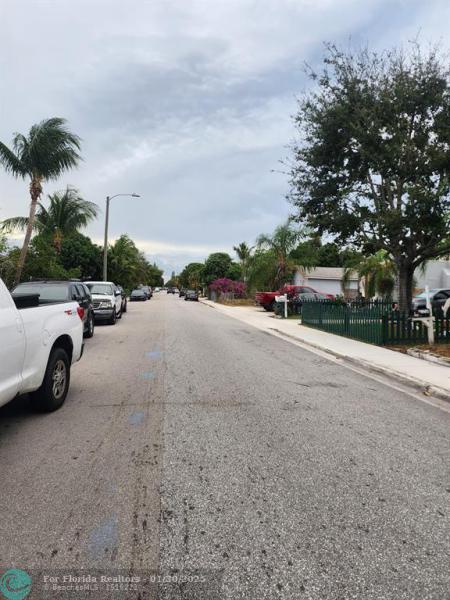 Duplex, Triplex and Fourplex Images