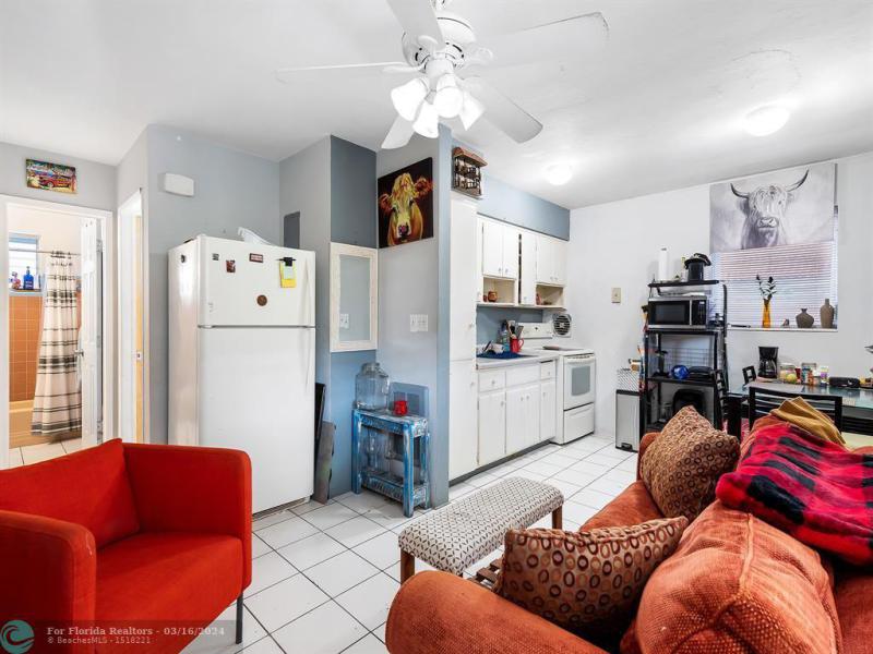 Duplex, Triplex and Fourplex Images