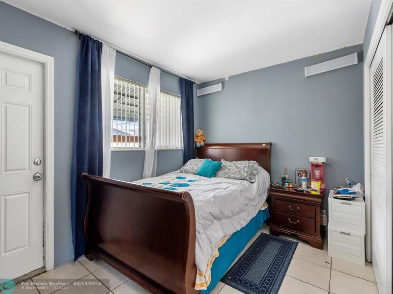 Duplex, Triplex and Fourplex Images