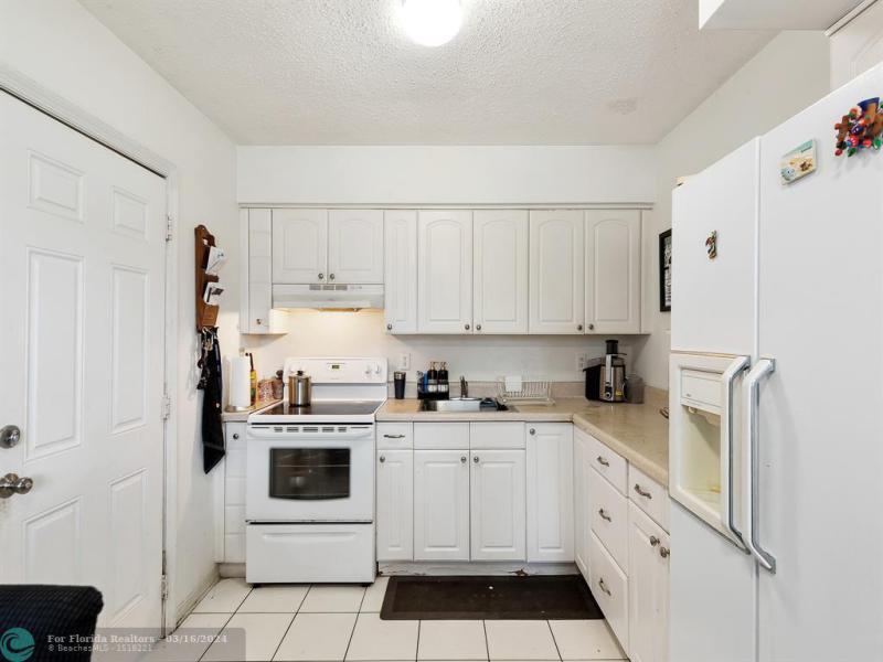 Duplex, Triplex and Fourplex Images