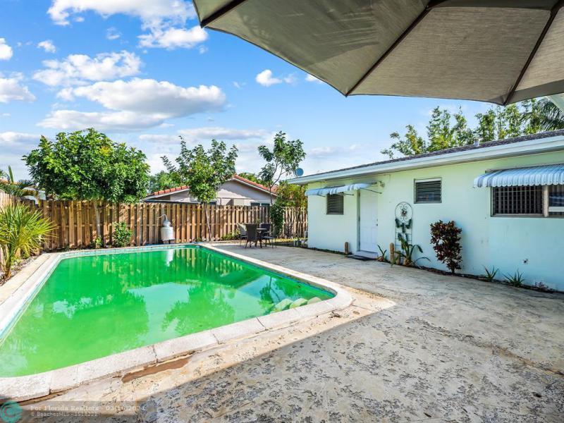 Duplex, Triplex and Fourplex Images