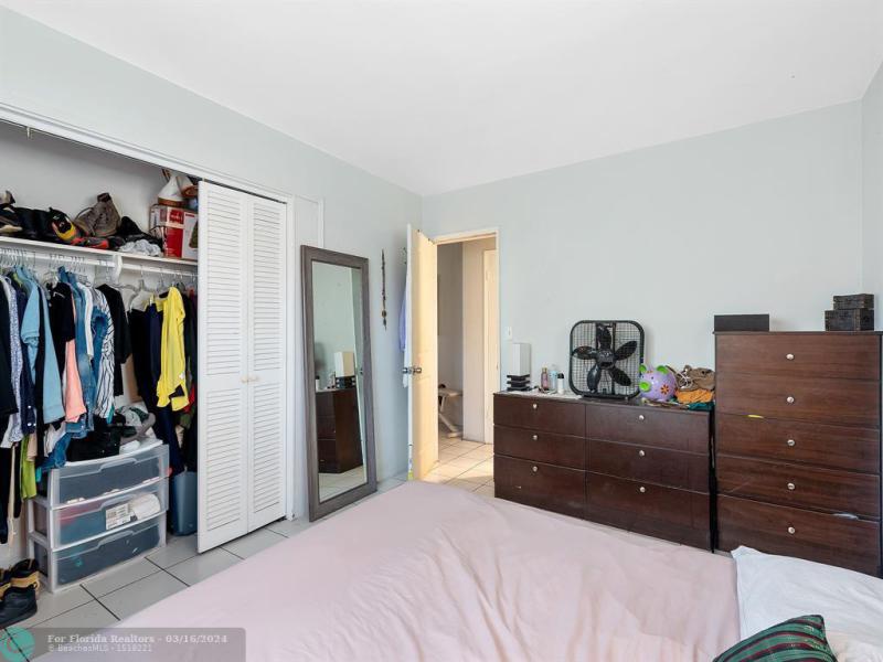 Duplex, Triplex and Fourplex Images