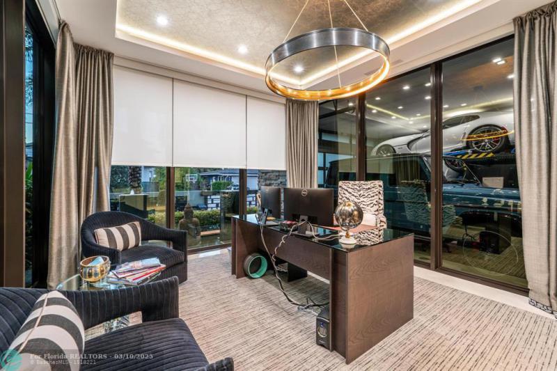  Single Family Homes Photo 16: 600 5th Key Dr  Fort Lauderdale,  FL 33304