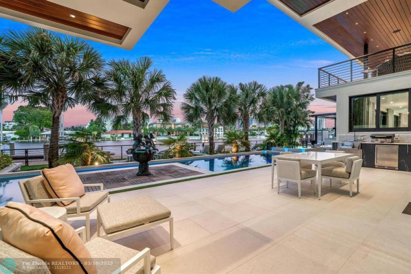  Single Family Homes Photo 24: 600 5th Key Dr  Fort Lauderdale,  FL 33304