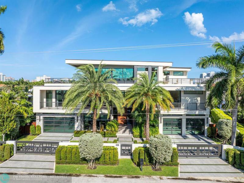  Single Family Homes Photo 5: 600 5th Key Dr  Fort Lauderdale,  FL 33304