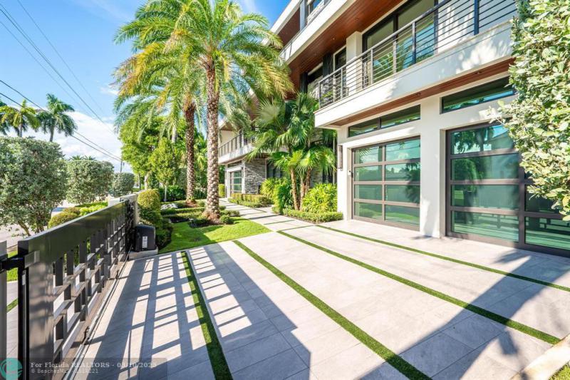  Single Family Homes Photo 74: 600 5th Key Dr  Fort Lauderdale,  FL 33304
