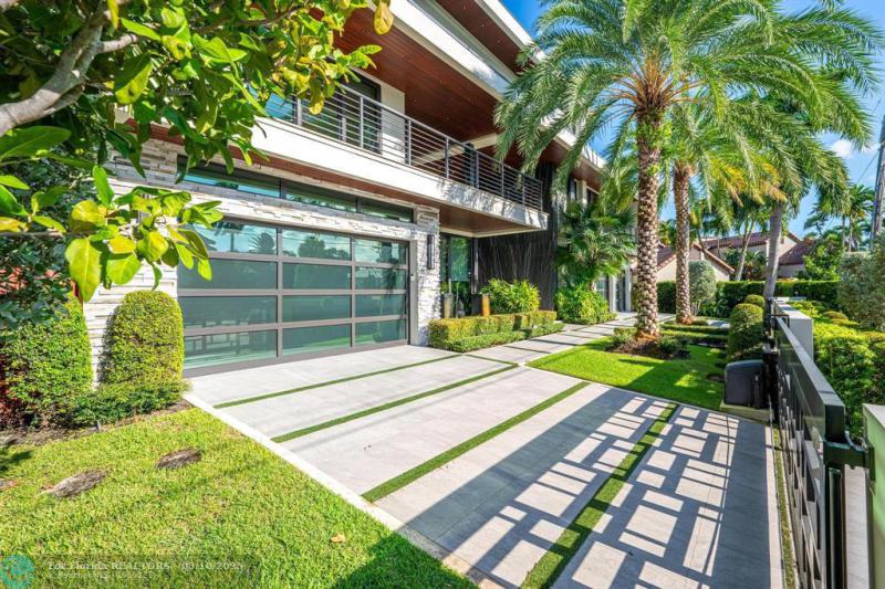  Single Family Homes Photo 75: 600 5th Key Dr  Fort Lauderdale,  FL 33304