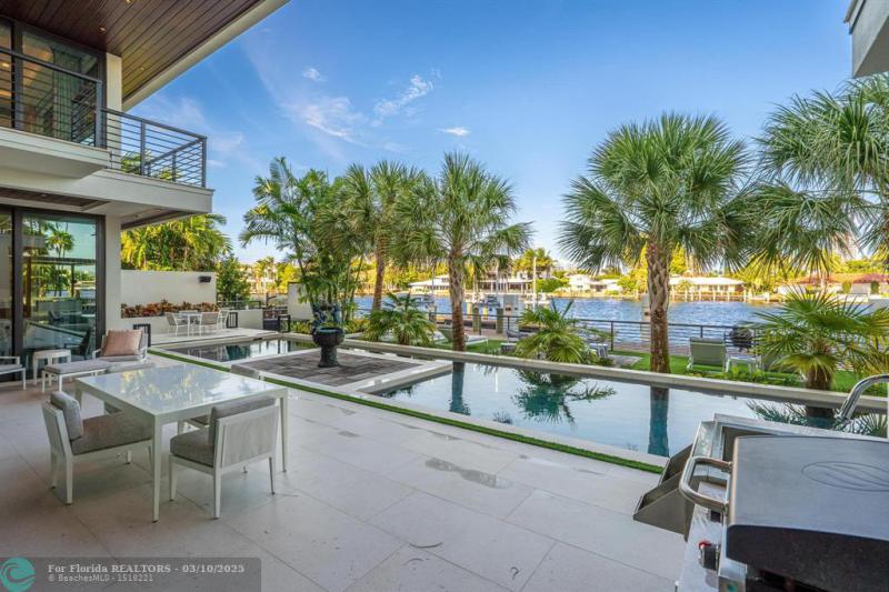  Single Family Homes Photo 81: 600 5th Key Dr  Fort Lauderdale,  FL 33304