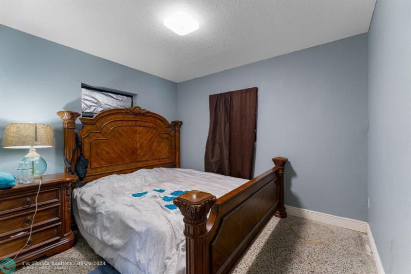 Duplex, Triplex and Fourplex Images