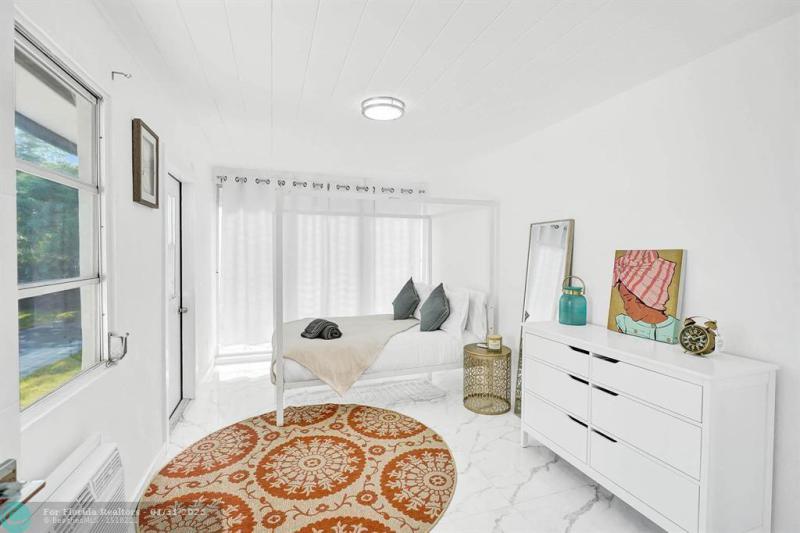 Duplex, Triplex and Fourplex Images