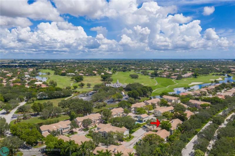  Condo & Townhome Photos
