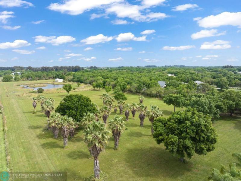  Commercial & Industrial Land Images 