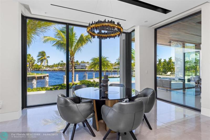  Single Family Homes Photo 14: 1555 SE 14th Ct  Deerfield Beach,  FL 33441