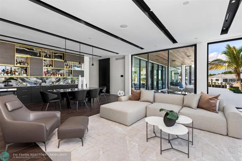  Single Family Homes Photo 23: 1555 SE 14th Ct  Deerfield Beach,  FL 33441