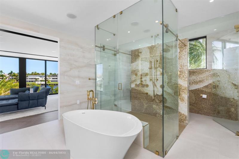  Single Family Homes Photo 40: 1555 SE 14th Ct  Deerfield Beach,  FL 33441