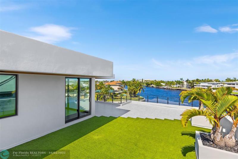  Single Family Homes Photo 59: 1555 SE 14th Ct  Deerfield Beach,  FL 33441