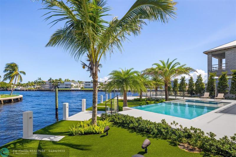  Single Family Homes Photo 77: 1555 SE 14th Ct  Deerfield Beach,  FL 33441