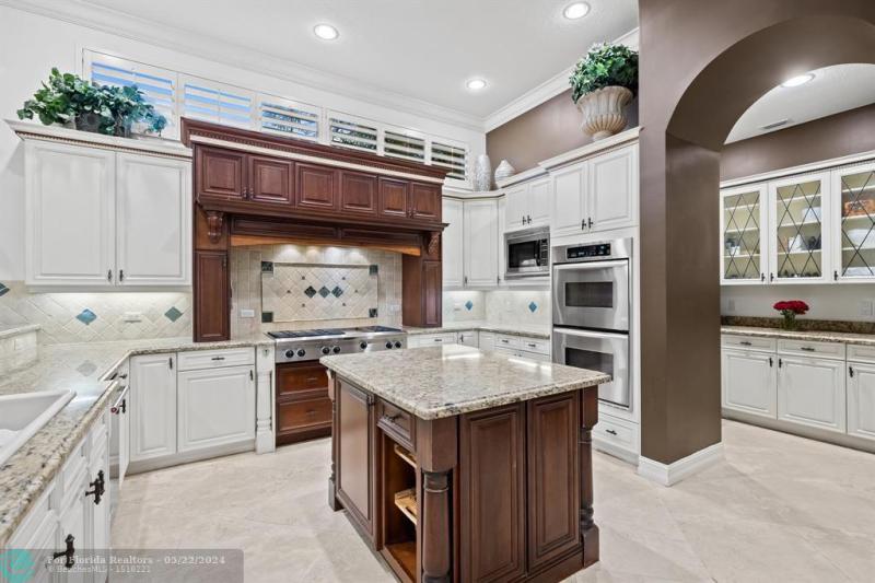 Single Family Homes Photo 18: 12794 STONEBROOK DRIVE  Davie,  FL 33330