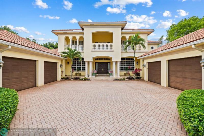  Single Family Homes Photo 3: 12794 STONEBROOK DRIVE  Davie,  FL 33330