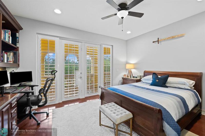  Single Family Homes Photo 37: 12794 STONEBROOK DRIVE  Davie,  FL 33330
