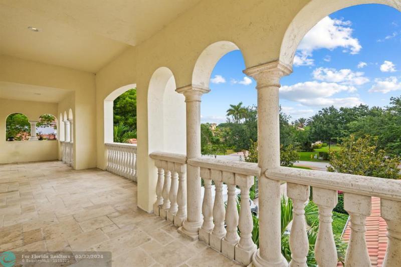  Single Family Homes Photo 40: 12794 STONEBROOK DRIVE  Davie,  FL 33330