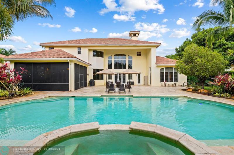  Single Family Homes Photo 5: 12794 STONEBROOK DRIVE  Davie,  FL 33330
