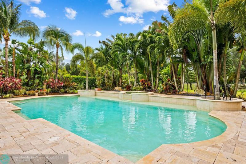  Single Family Homes Photo 7: 12794 STONEBROOK DRIVE  Davie,  FL 33330